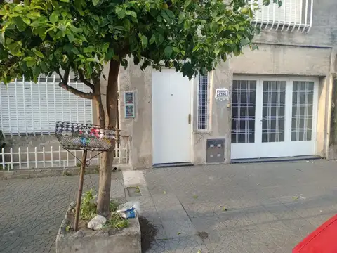 Venta Dos Ph De 3 Ambientes En La Tablada