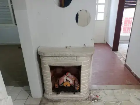 Depto Tipo Casa en Venta con 1 cocheras