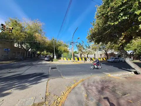 Terreno en Venta 27  mts Frente