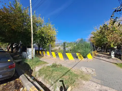Entre Ríos esquina Montecaseros