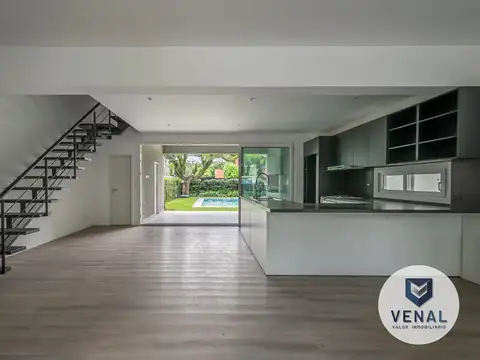 Casa Venta 4 amb 3 dorm a estrenar pileta y Gas en complejo cerrado Villa Elvira, Gral. Pacheco