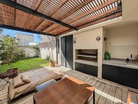 DUPLEX EN VENTA 2 DORMITORIOS EN CITY BELL
