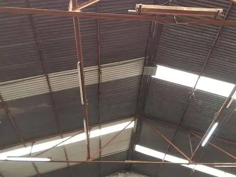 Galpon en Venta en Luis Guillón