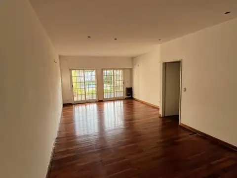 Casa en Venta en La Lucila-Vias/Maipu, USD 550.000