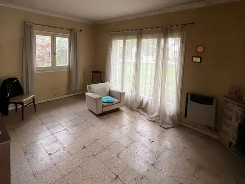 Casa en Venta en Villa Elisa, USD 120.000