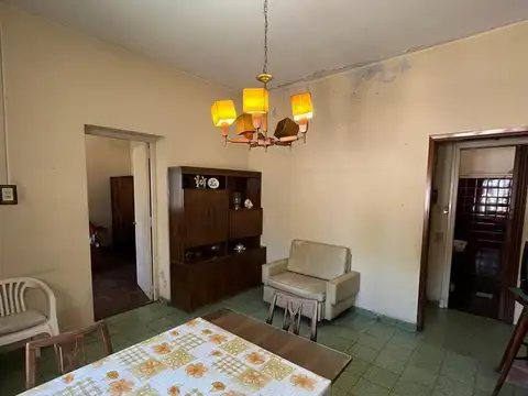 Depto Tipo Casa 2 ambientes con 1 baño