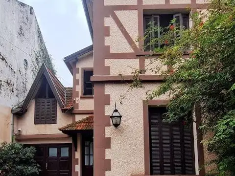 Casa en Venta en Temperley, USD 360.000
