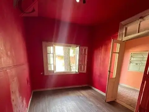 Depto Tipo Casa 5 ambientes con 2 baños