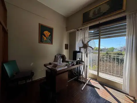 Depto Tipo Casa en Venta de 5 ambientes