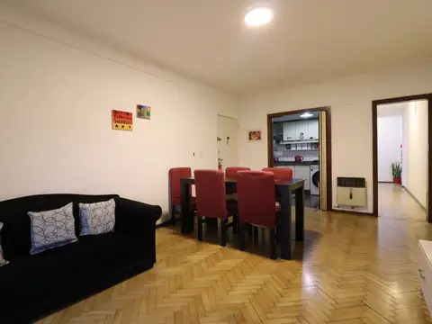 Depto Tipo Casa en Venta en Pompeya, USD 55.000