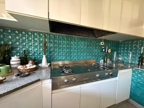 Casa en Venta con 5 cocheras