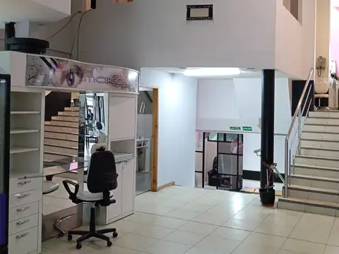 Local en Venta 30 años