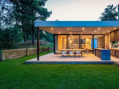 Casa Chalet  en Alq. Temporario en Costa Esmeralda, Costa Atlántica, Buenos Aires