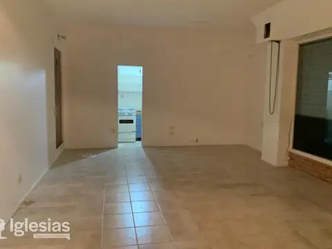 Avenida Velez Sarsfield 400