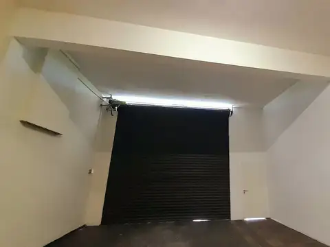 Galpon en Alquiler 50  mts Fondo
