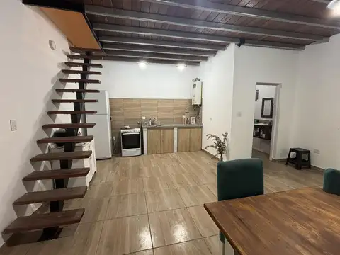 Casa 2 ambientes con 1 baño