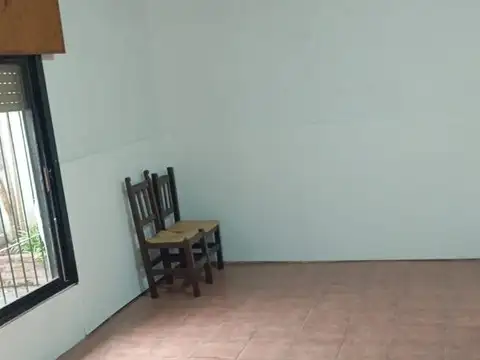 Depto Tipo Casa en Alquiler de 2 ambientes