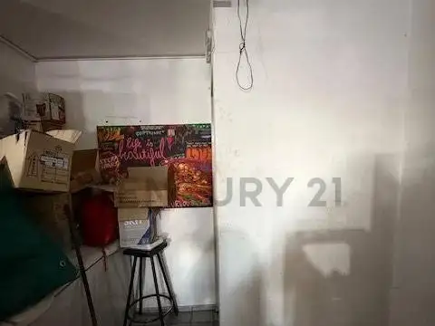 VENTA FONDO DE COMERCIO (KIOSCO) GUEMES, FRENTE A COLEGIO!