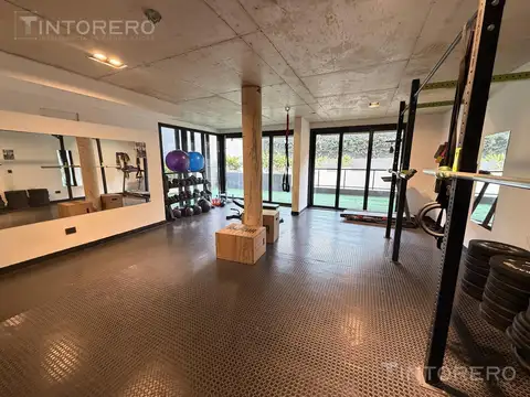 Departamento en Alquiler en Barrio Parque Leloir, $ 950.000