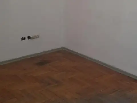 Departamento en Alquiler en Flores, $ 550.000