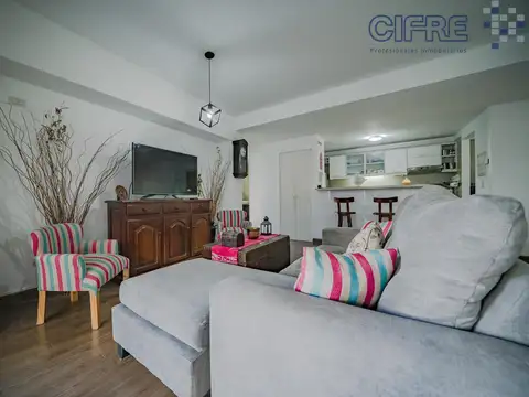 Departamento en Venta con 1 cocheras