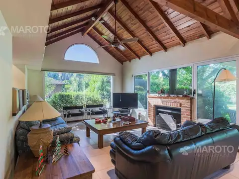 CASA EN VENTA EN LOS HORNEROS - MAROTO PROPIEDADES