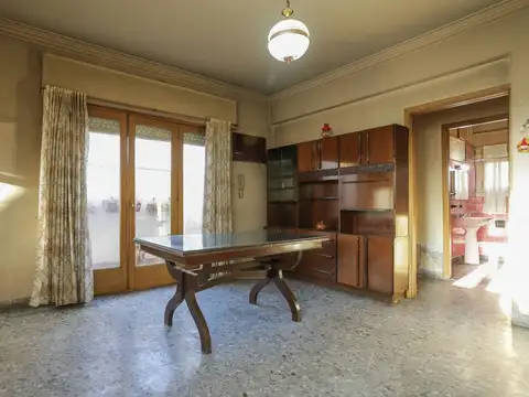 Depto Tipo Casa en Venta en Villa Adelina, USD 100.000
