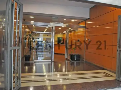 Oficina 3 ambientes con 3 baños