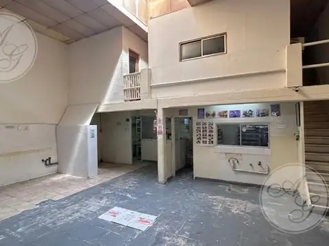SE VENDE 3 PHS EN BLOCK C/ RENTA y S/ EXPENSAS - OPORTUNIDAD INVERSION - AV SAN JUAN Y QUINTINO