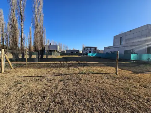 Terreno en Barrio Privado  Villa Finca Muluen, Plottier