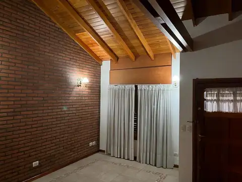 CHALET EN VENTA - MERLO