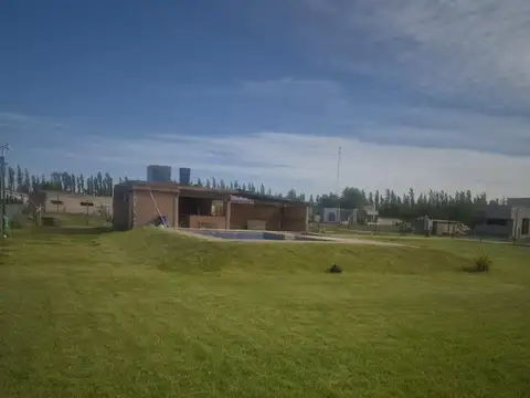 Terreno en Venta en Cipolletti, USD 100.000