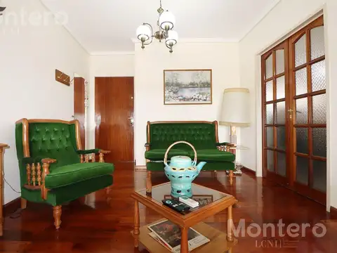 Departamento en Venta con 1 cocheras