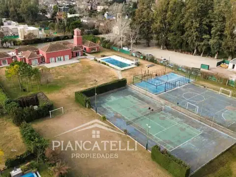 Weston, Barrio Privado