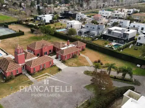 Terreno en Venta de 930,0 m2