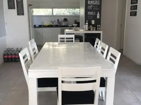 Casa en Alquiler de 3 dormitorios