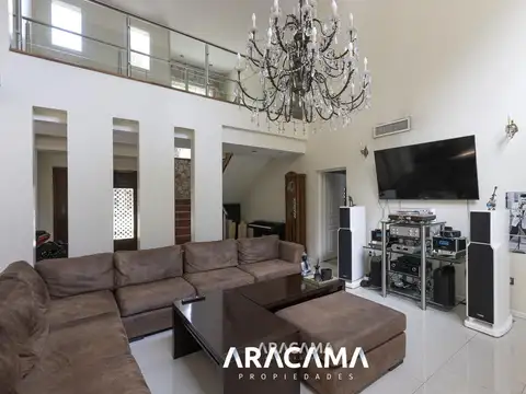 Casa en Venta en El Lauquen, USD 590.000