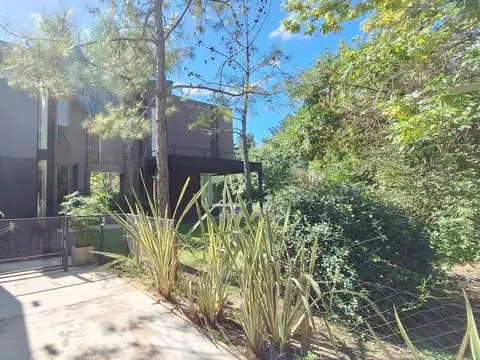 Casa en Alquiler de 3 dormitorios