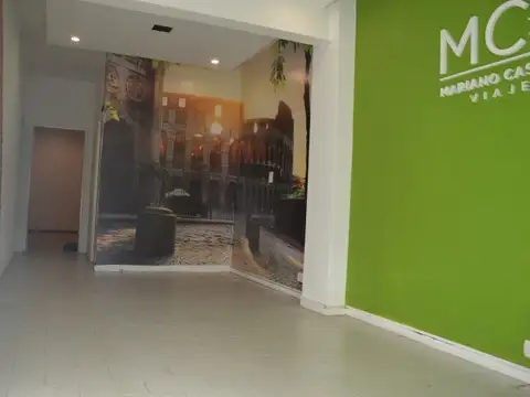 Casa 2 ambientes con 1 baño