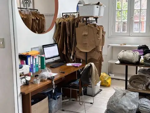 Casa 5 ambientes con 2 baños