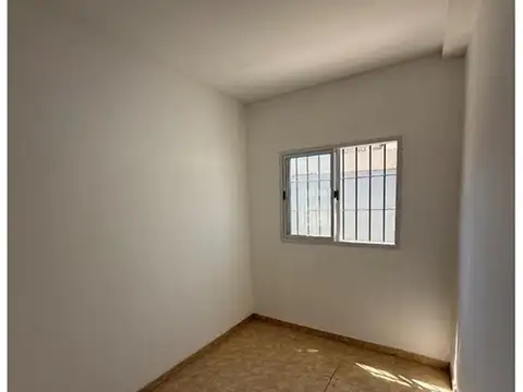 Depto Tipo Casa en Alquiler de 4 ambientes