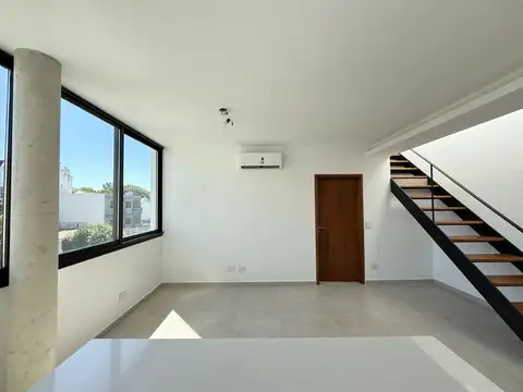 Depto Tipo Casa en Alquiler al Sureste