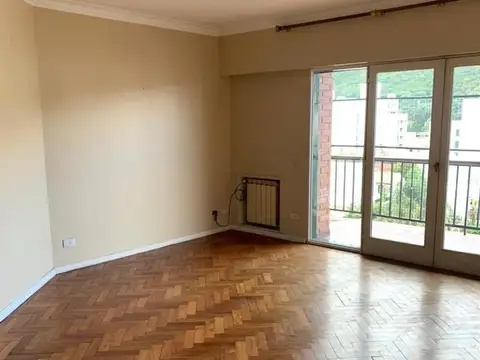 Depto en venta calle Dean Funes al 550, 3 dorm