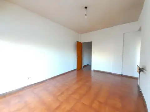 Departamento en Alquiler en Villa General Mitre, $ 550.000