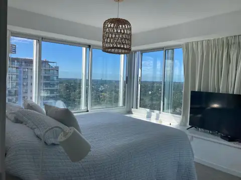 Departamento en Alquiler con 1 cocheras