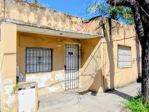 Terreno en Venta en Isidro Casanova, USD 65.000