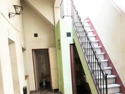 Depto Tipo Casa en Alquiler de 4 ambientes