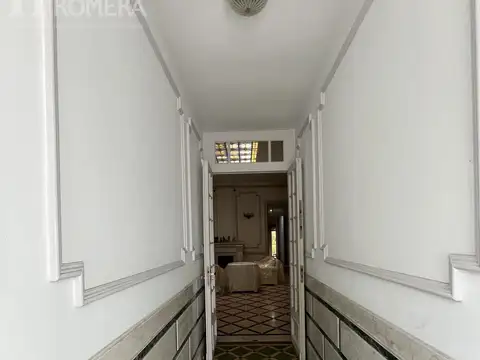 Casa en Venta en Vicente Lopez Vias / Maipu, USD 475.000