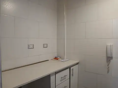 Departamento de 2 ambientes, excelente estado