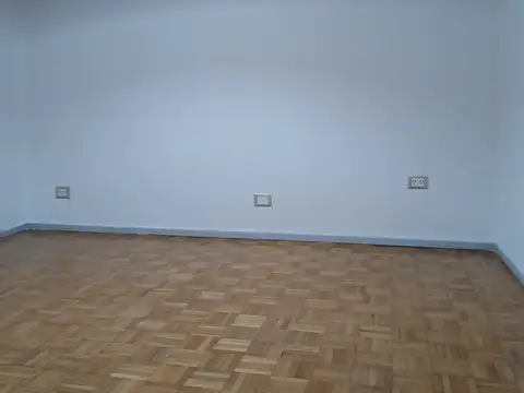 Departamento de 2 ambientes, excelente estado